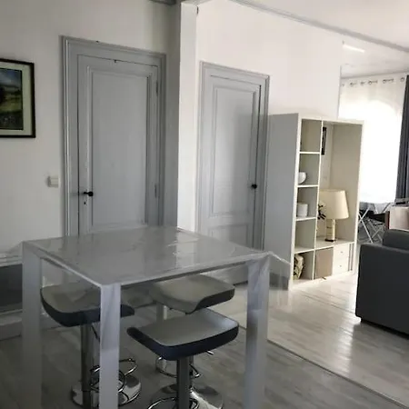 Апартаменти La Charmeuse A 500m De Аркашон